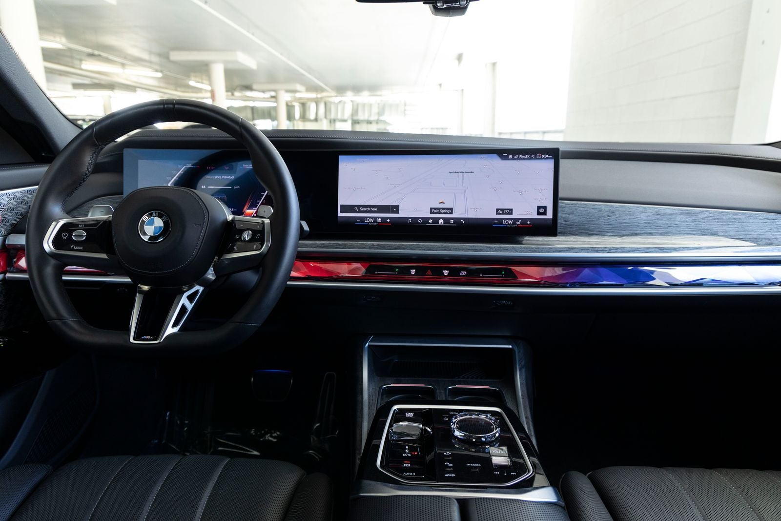 2025 BMW 740i 740i