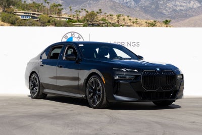2025 BMW 740i 740i