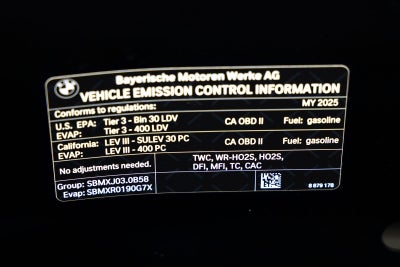 2025 BMW 740i 740i