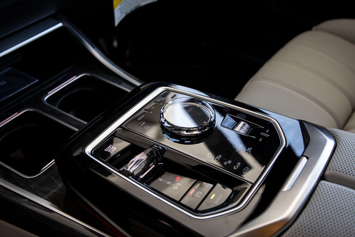 2025 BMW 7 Series 740i xDrive