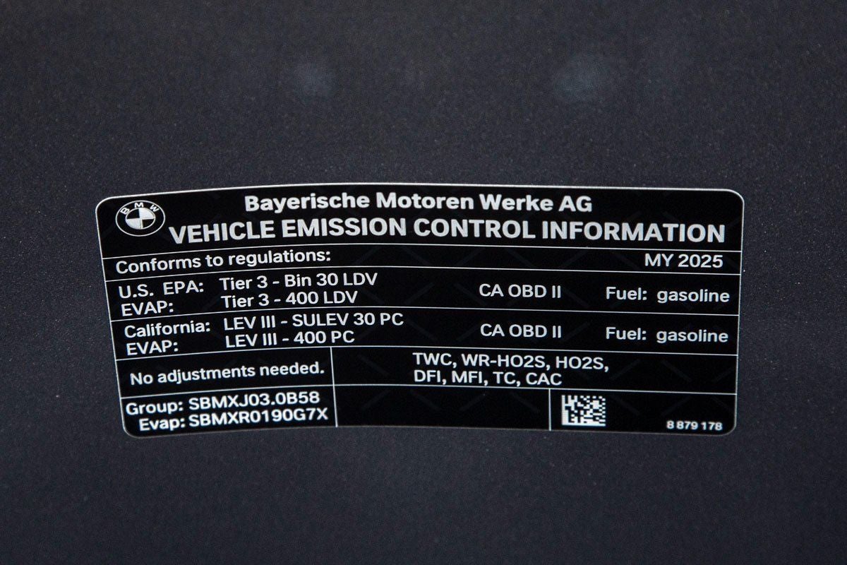 2025 BMW 7 Series 740i xDrive