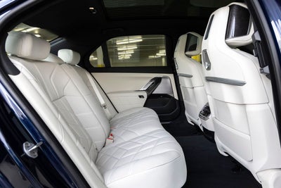 2026 BMW 740i 740i xDrive