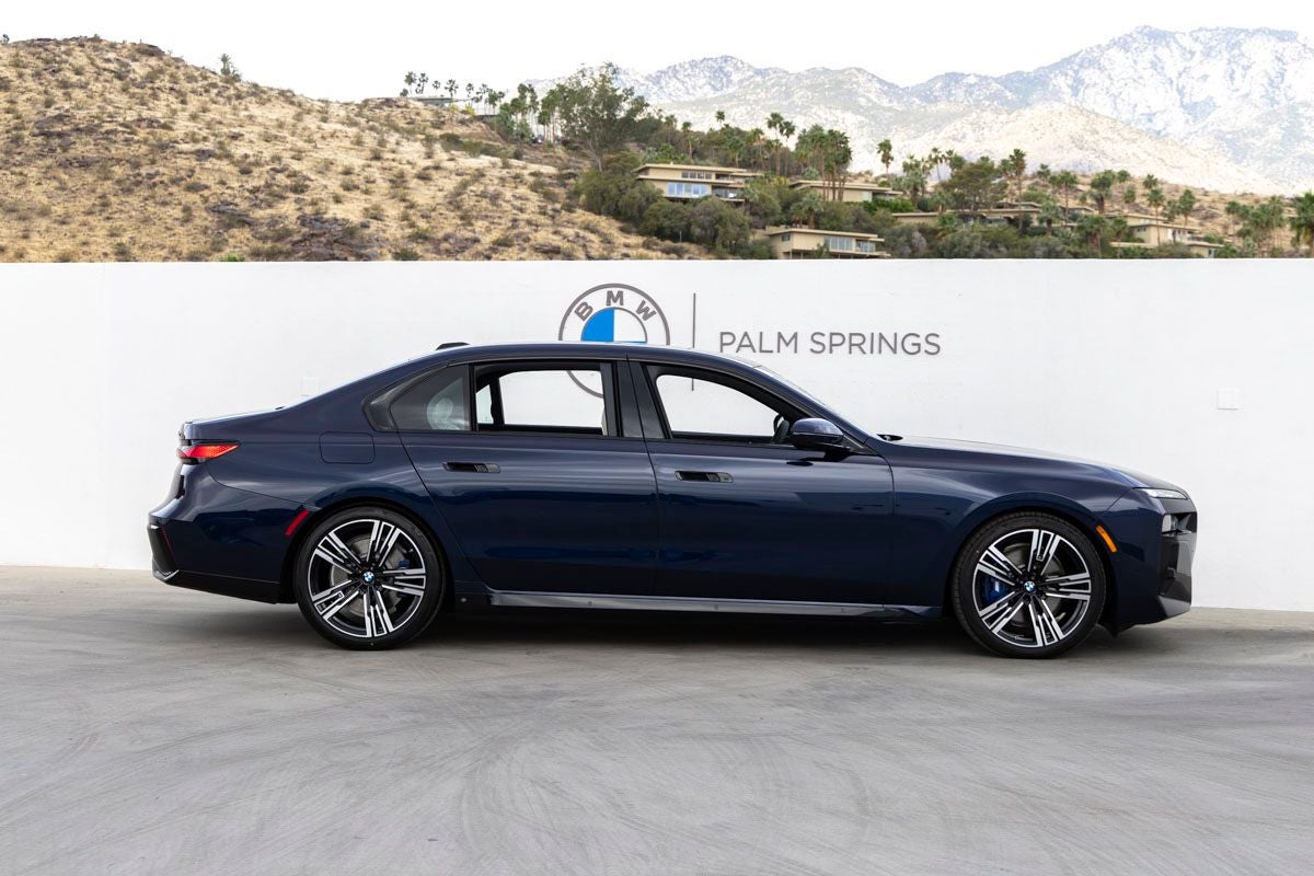 2026 BMW 740i 740i xDrive