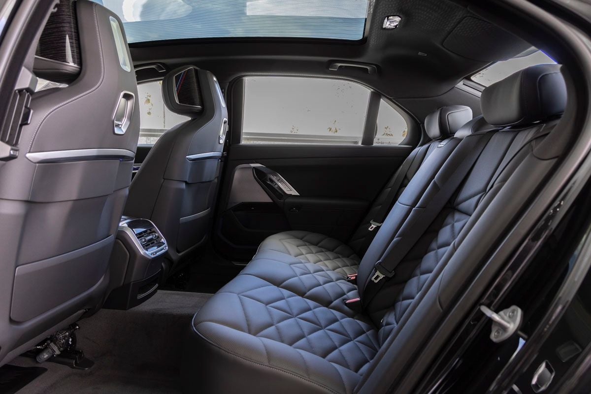 2026 BMW 740i 740i xDrive