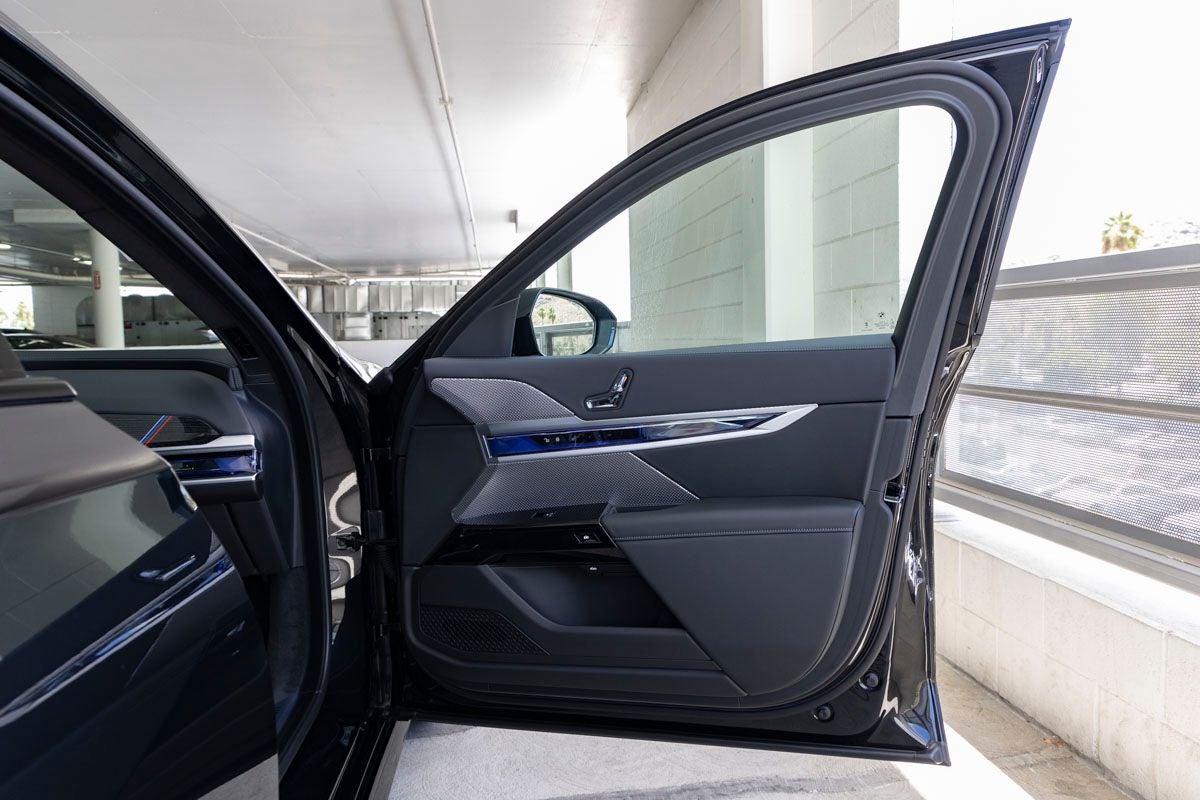 2026 BMW 740i 740i xDrive