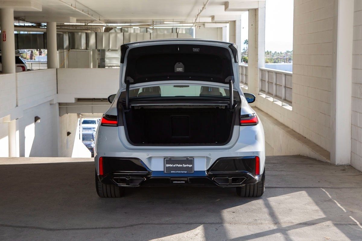 2025 BMW 760i 760i xDrive