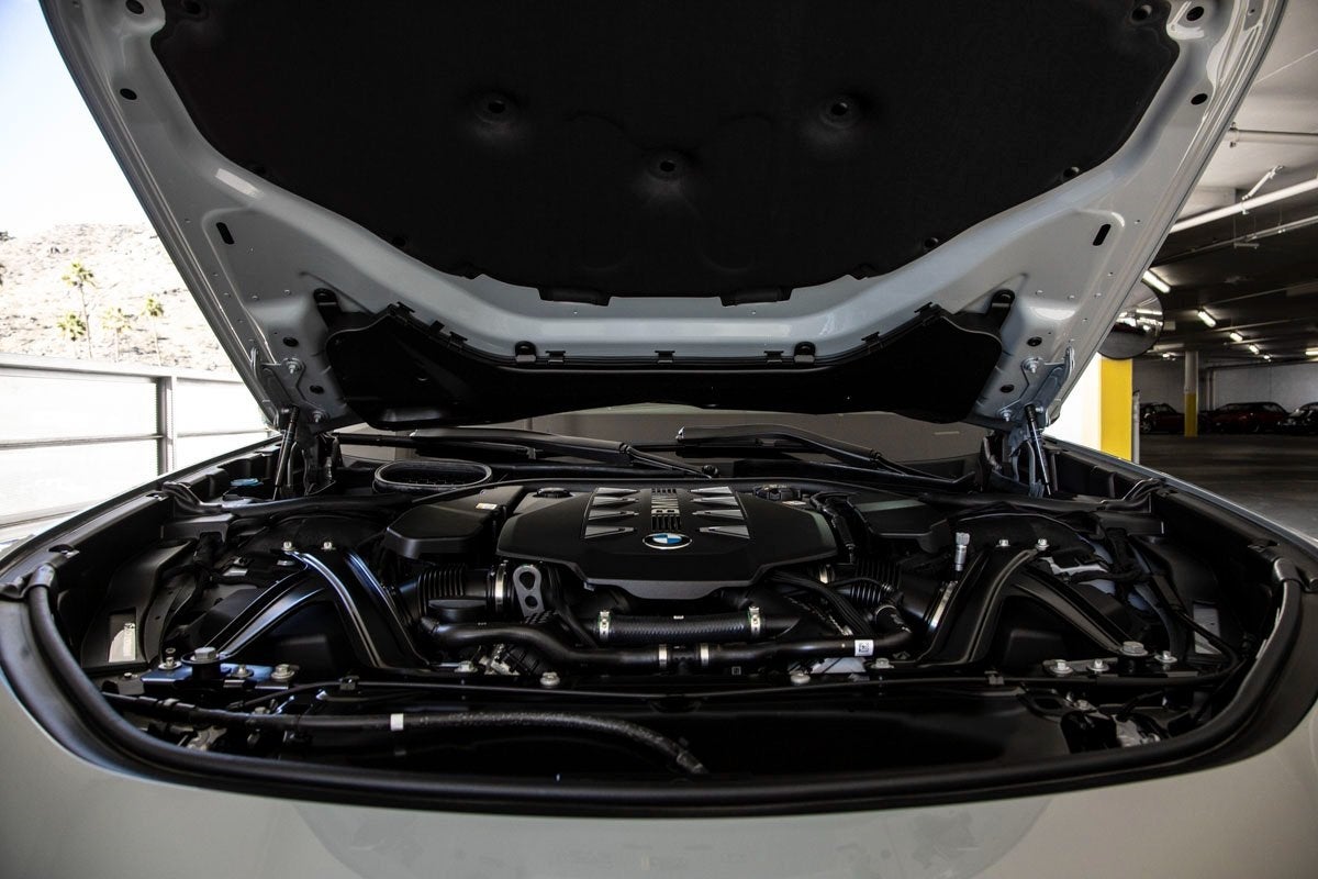 2025 BMW 760i 760i xDrive