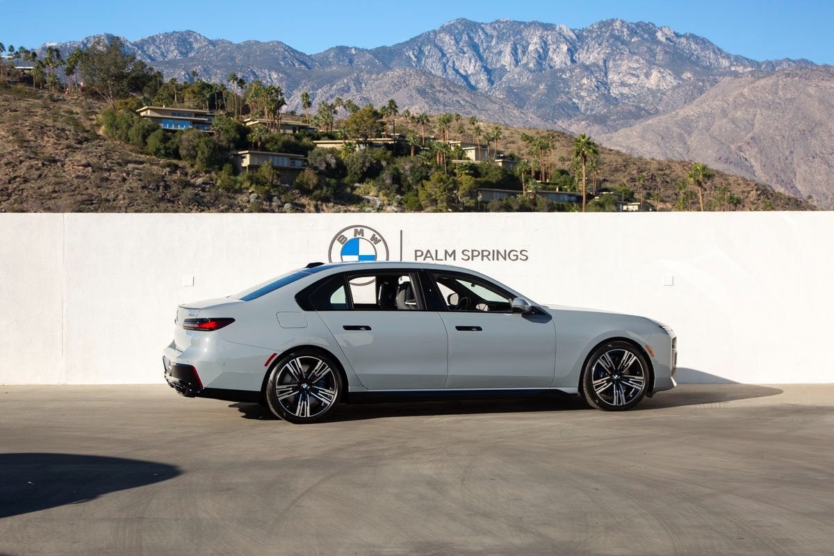 2025 BMW 760i 760i xDrive