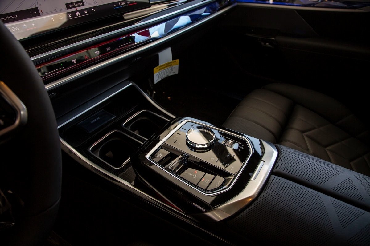 2025 BMW 760i 760i xDrive