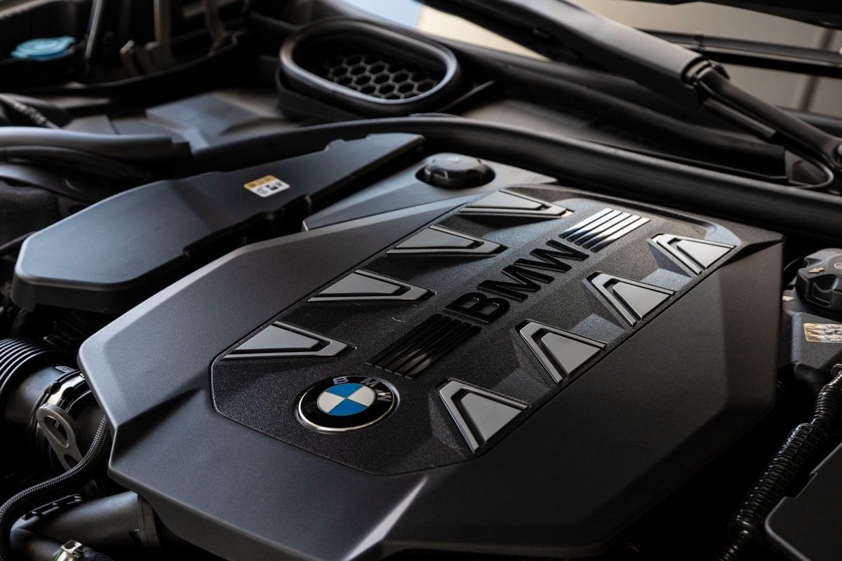 2025 BMW 760i 760i xDrive