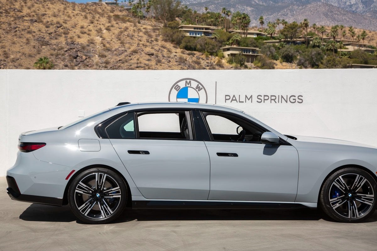 2025 BMW 760i 760i xDrive