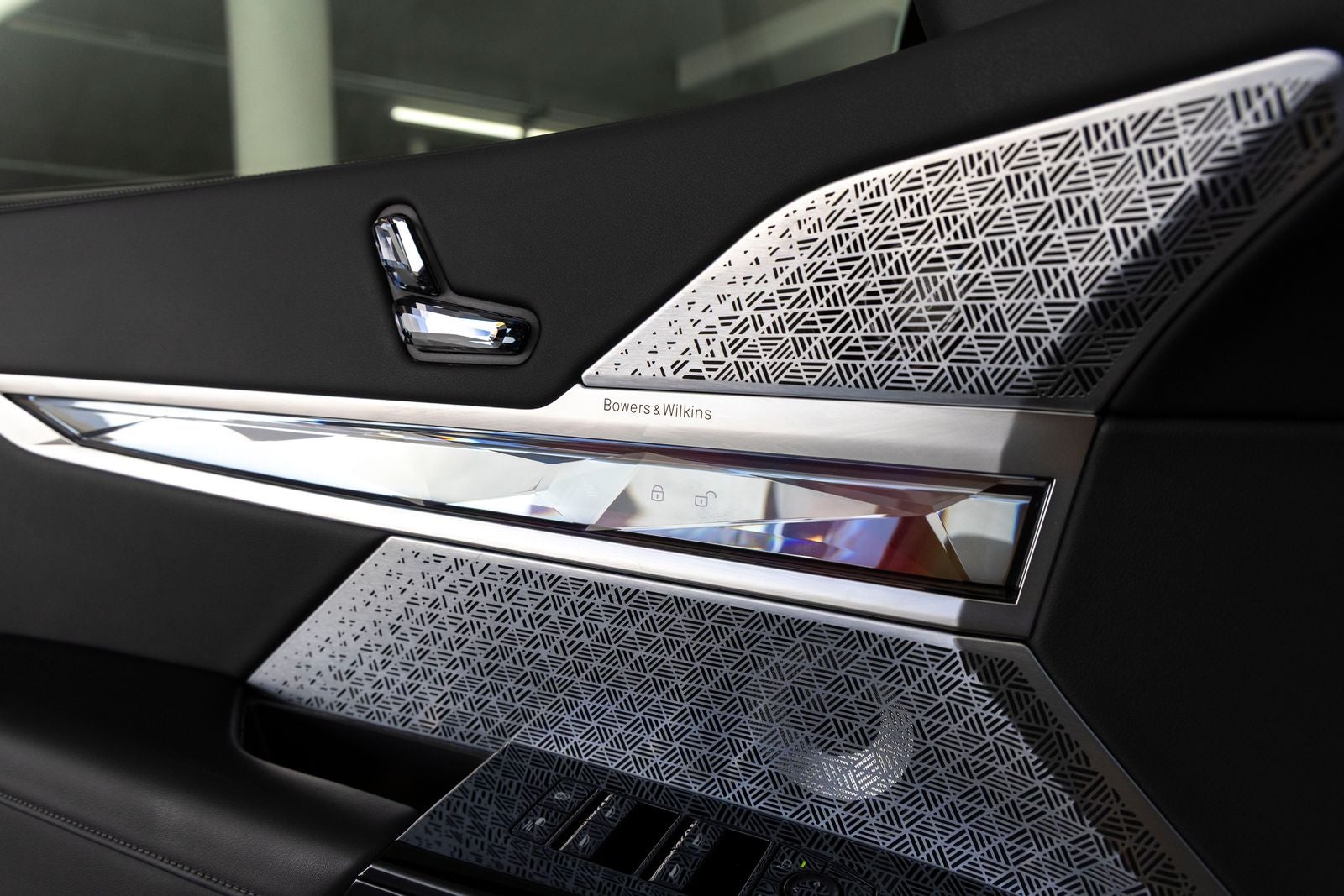 2025 BMW 760i 760i xDrive