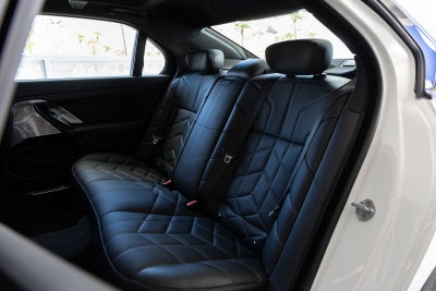 2025 BMW 760i 760i xDrive