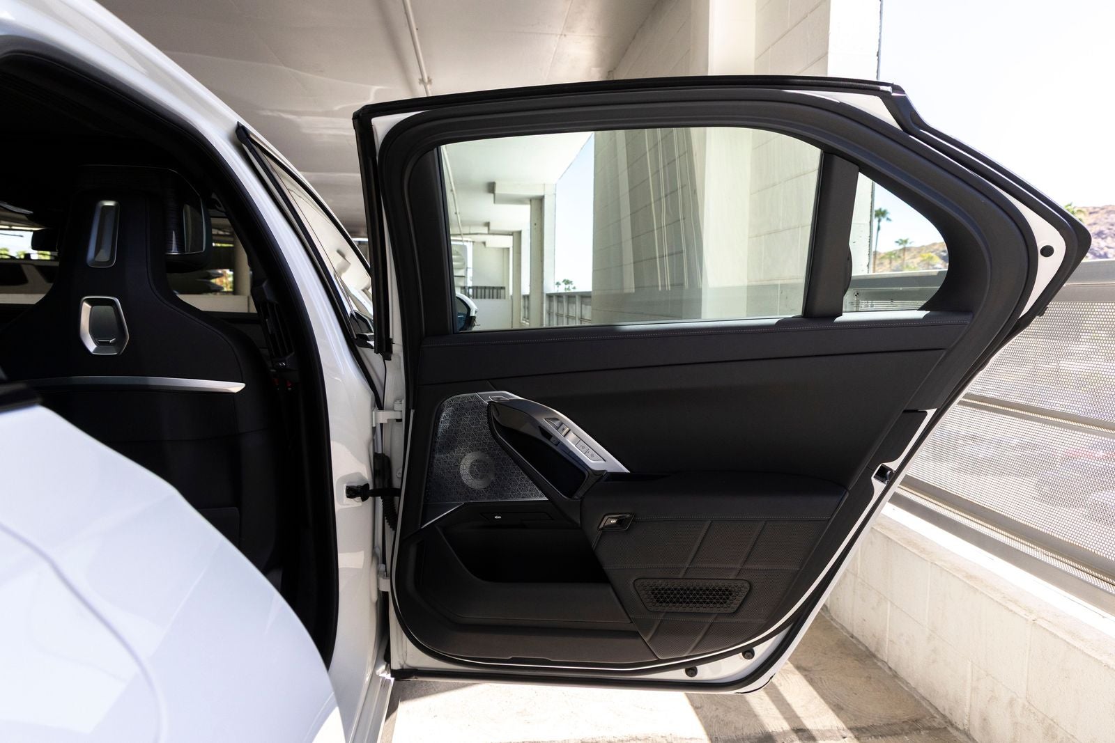 2025 BMW 760i 760i xDrive