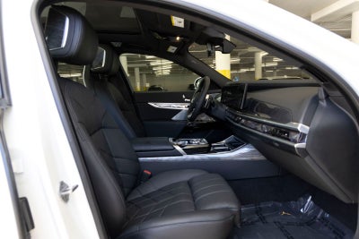 2025 BMW 760i 760i xDrive