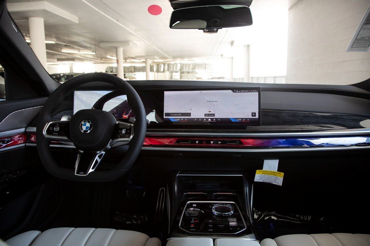 2025 BMW 760i 760i xDrive