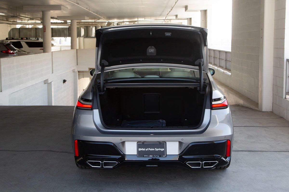 2025 BMW 760i 760i xDrive