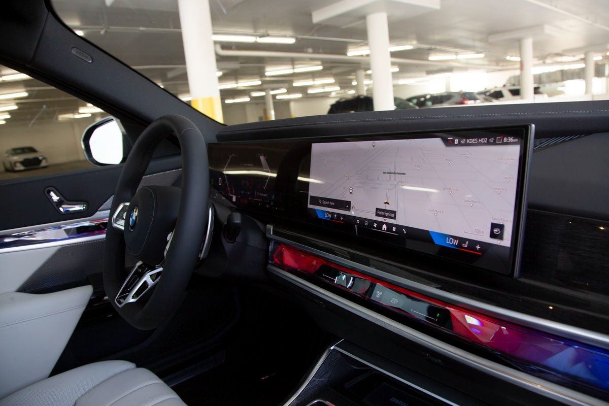 2025 BMW 760i 760i xDrive