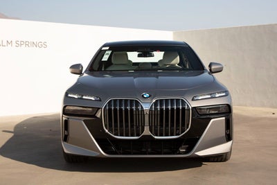 2025 BMW 760i 760i xDrive