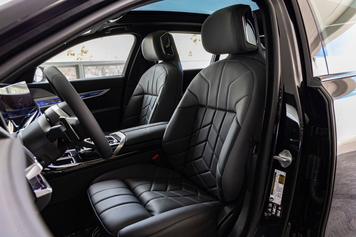 2026 BMW 7 Series 760i xDrive