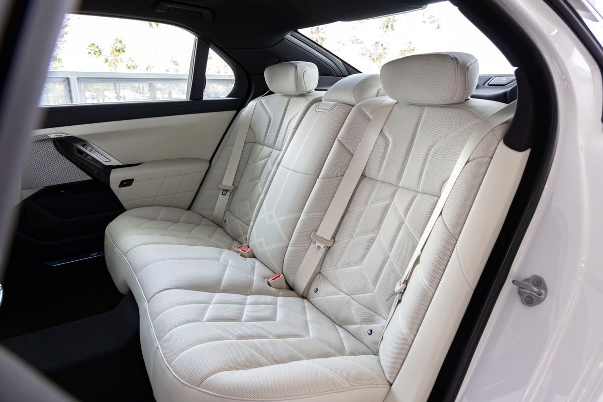 2026 BMW 760i 760i xDrive