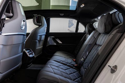 2026 BMW 760i 760i xDrive