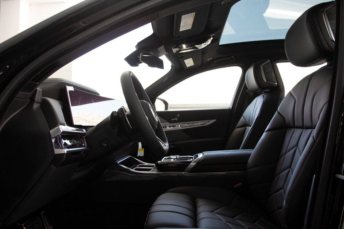 2025 BMW 760i 760i xDrive