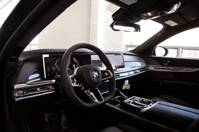 2025 BMW 760i 760i xDrive