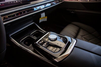 2025 BMW 760i 760i xDrive