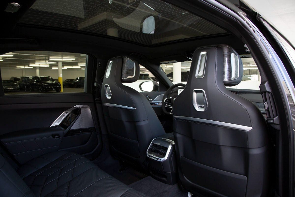 2025 BMW 760i 760i xDrive