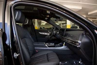 2025 BMW 760i 760i xDrive