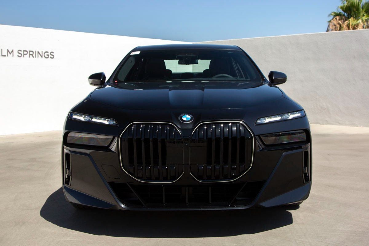 2025 BMW 760i 760i xDrive