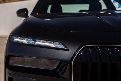 2025 BMW 760i 760i xDrive