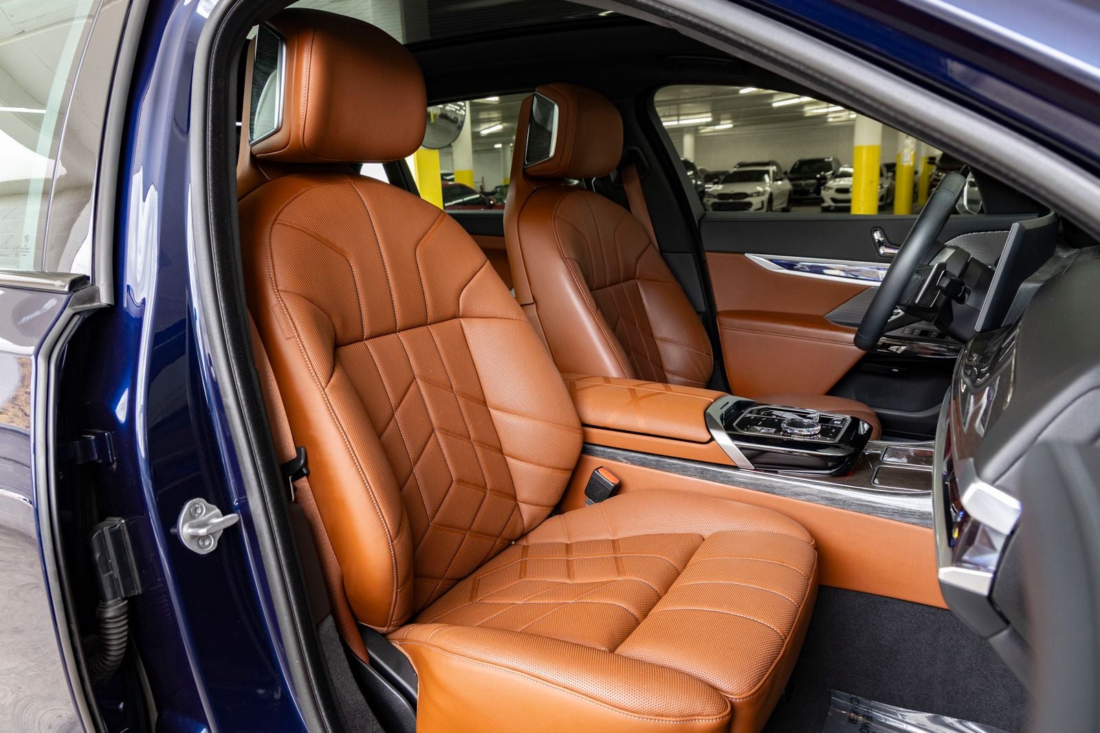 2023 BMW 760i 760i xDrive