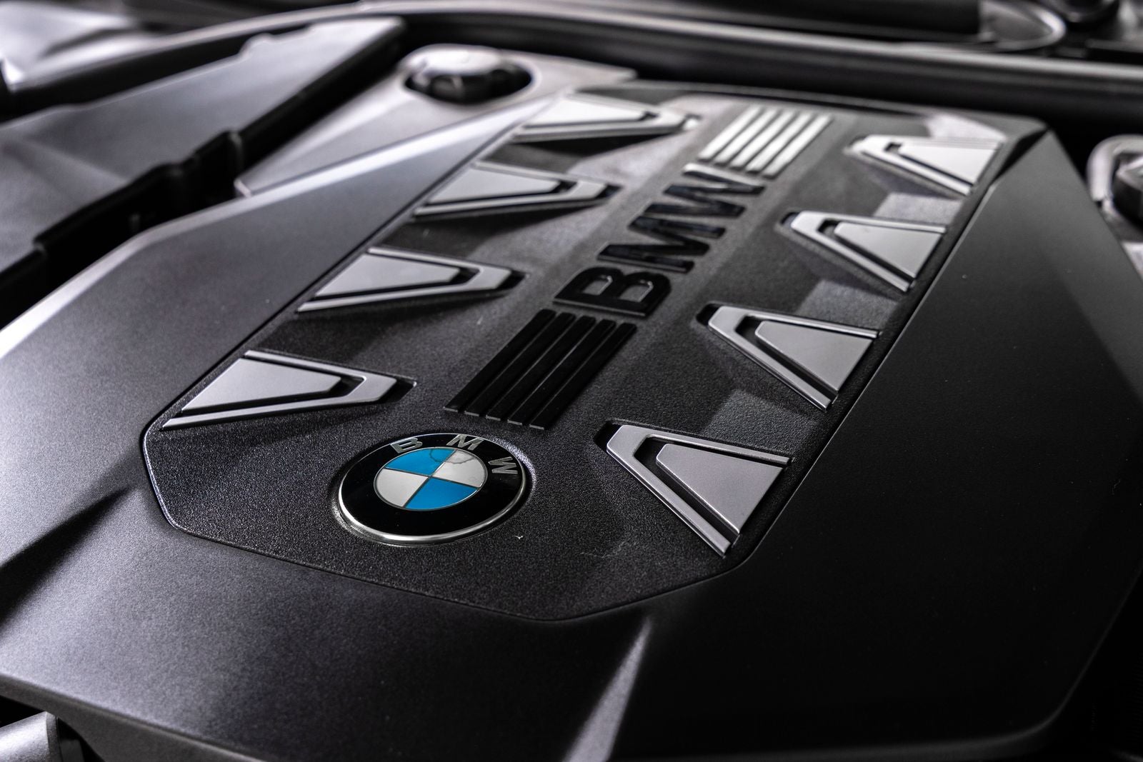 2023 BMW 760i 760i xDrive