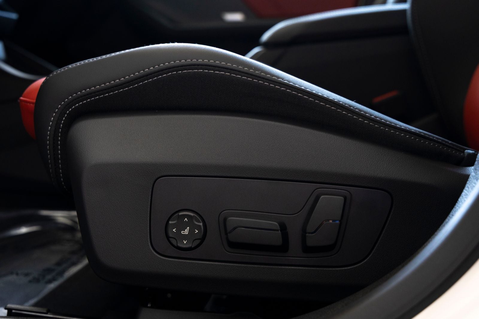 2026 BMW 235i M235i xDrive