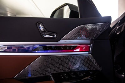 2025 BMW 750e xDrive 750e xDrive