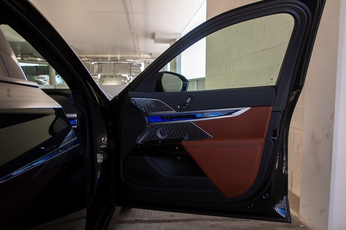 2025 BMW 750e xDrive 750e xDrive