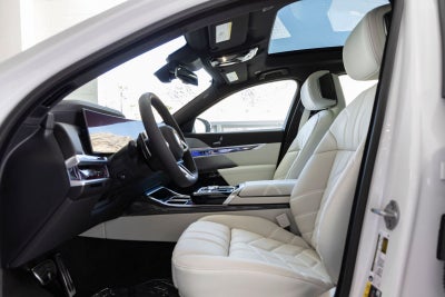 2026 BMW 750e xDrive 750e xDrive