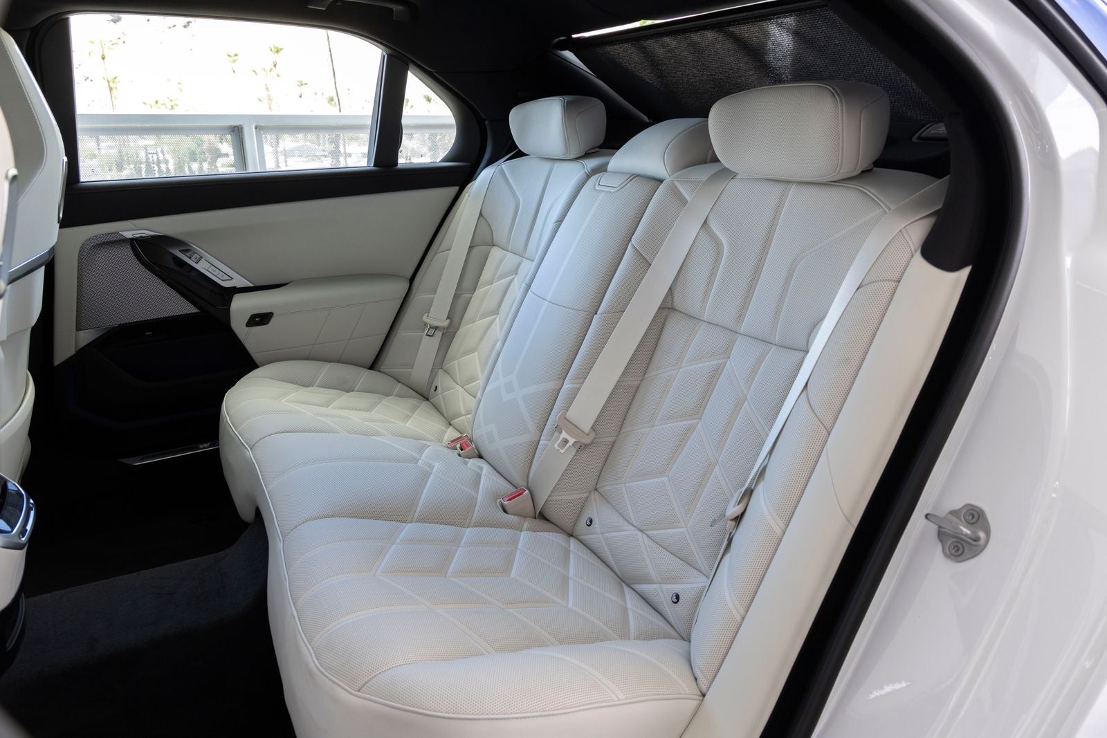 2026 BMW 750e xDrive 750e xDrive