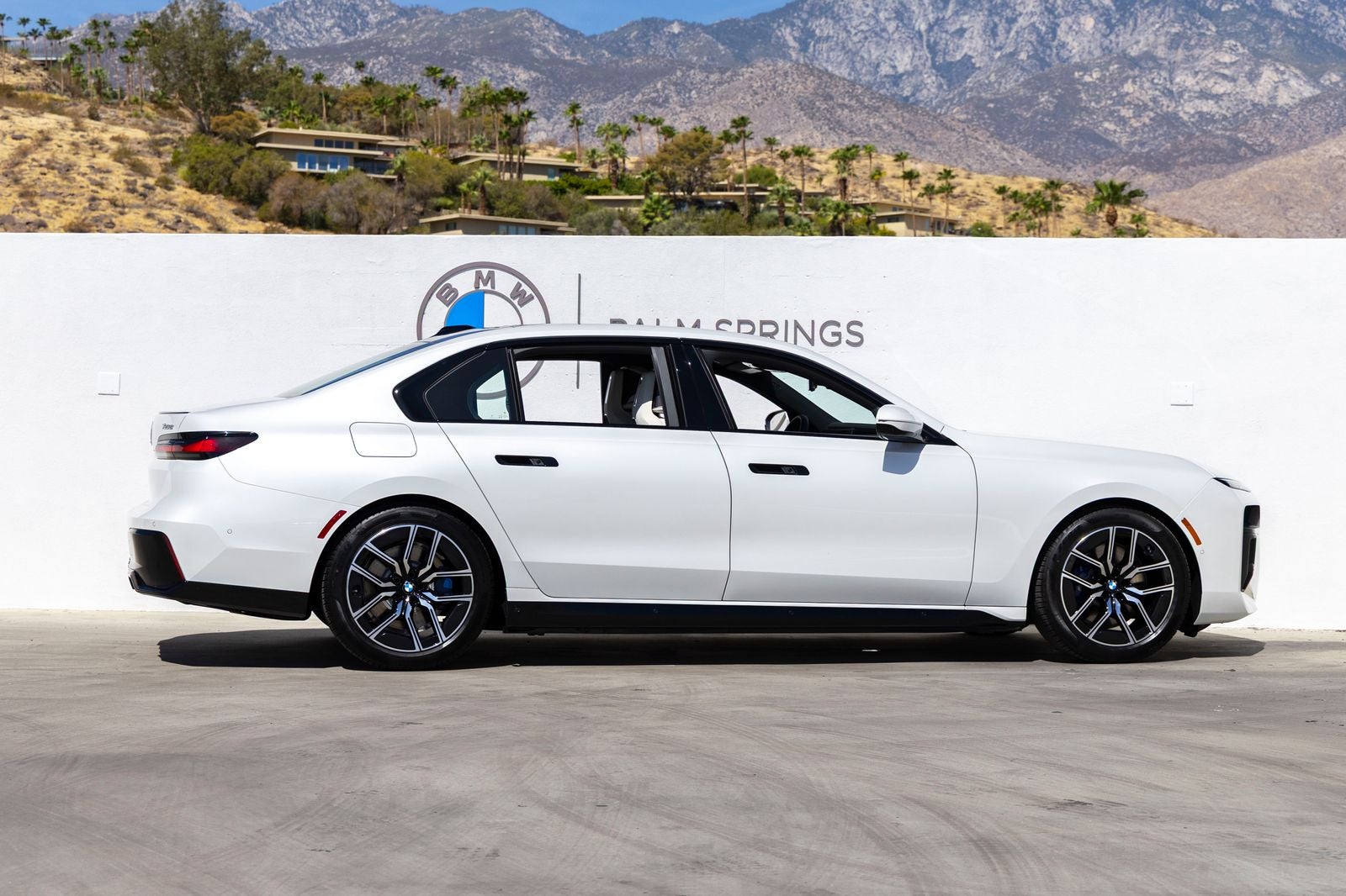2026 BMW 750e xDrive 750e xDrive