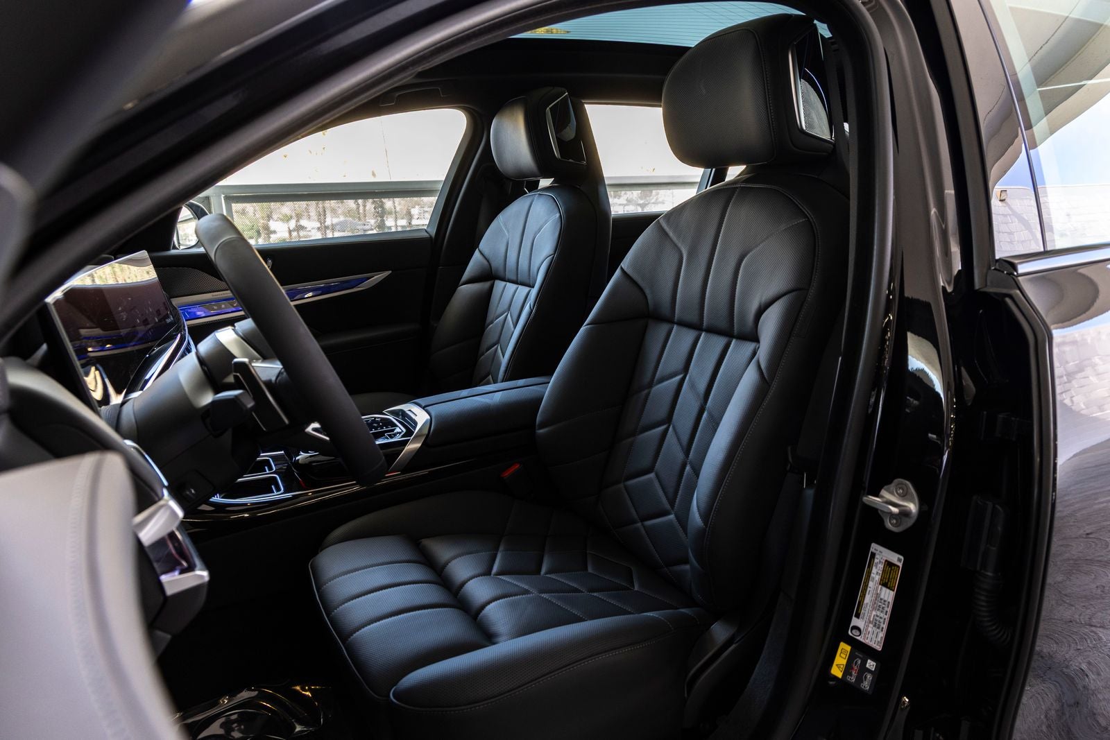 2026 BMW 750e xDrive 750e xDrive