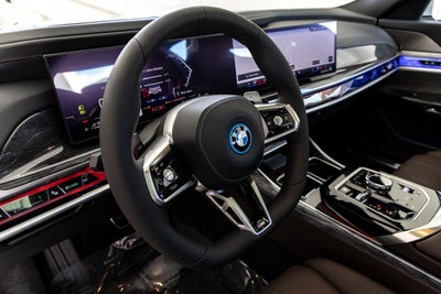 2026 BMW 750e xDrive 750e xDrive