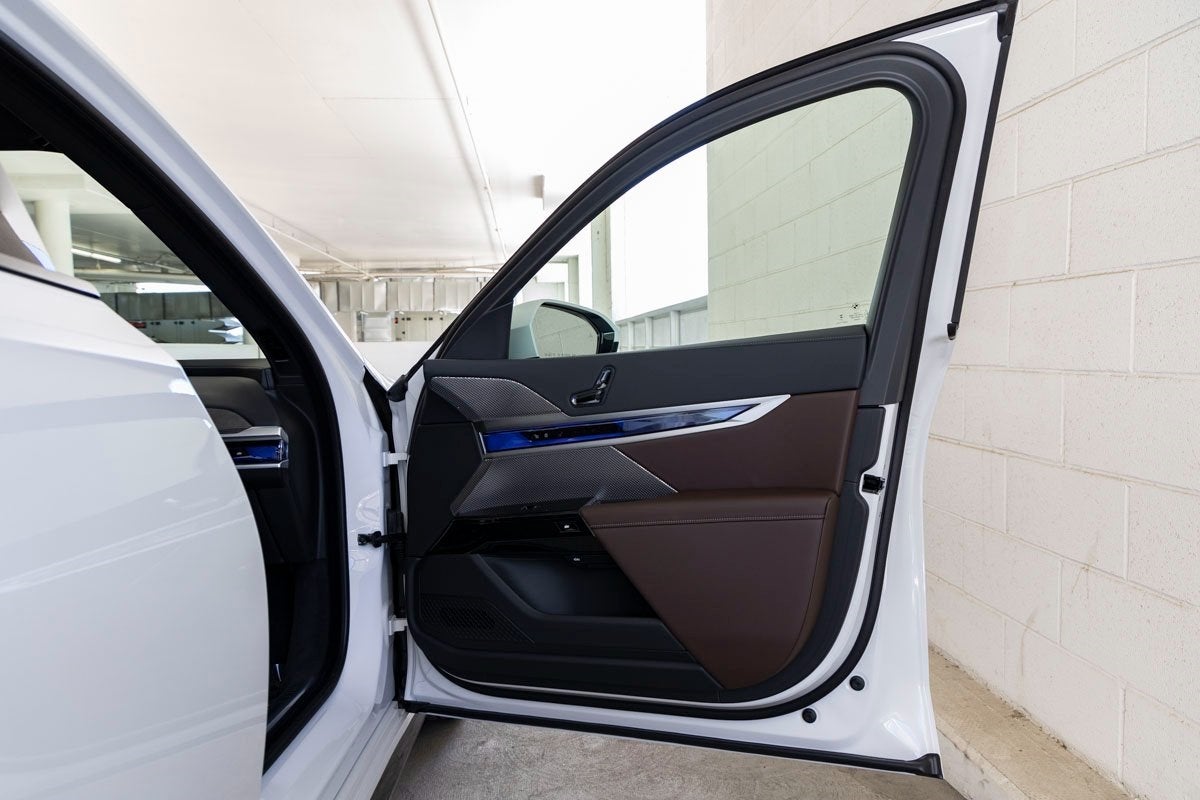 2026 BMW 750e xDrive 750e xDrive