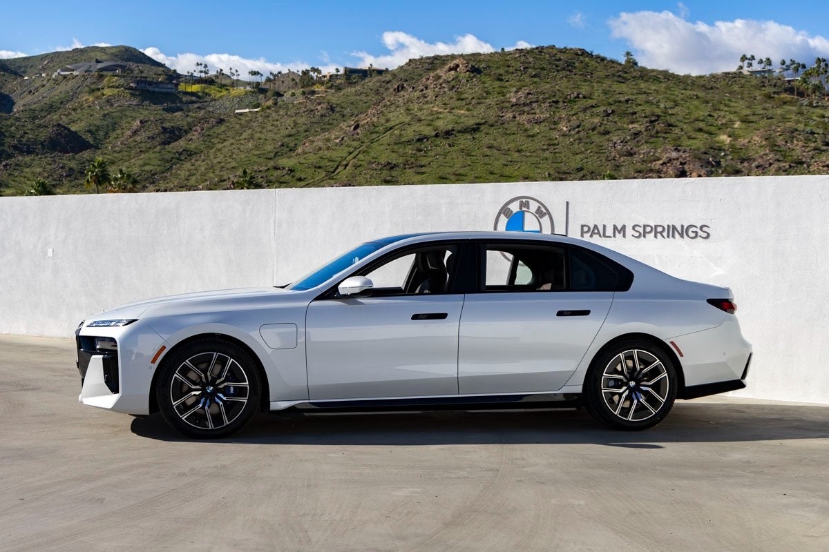 2026 BMW 750e xDrive 750e xDrive