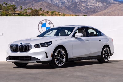 2027 BMW 530i 530i