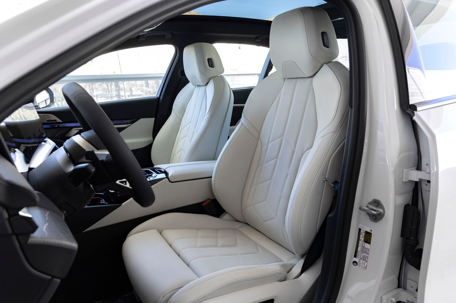 2027 BMW 5 Series 530i