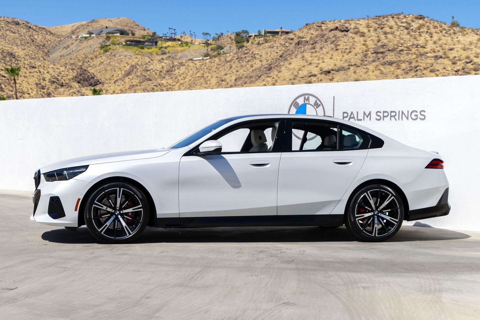 2027 BMW 5 Series 530i