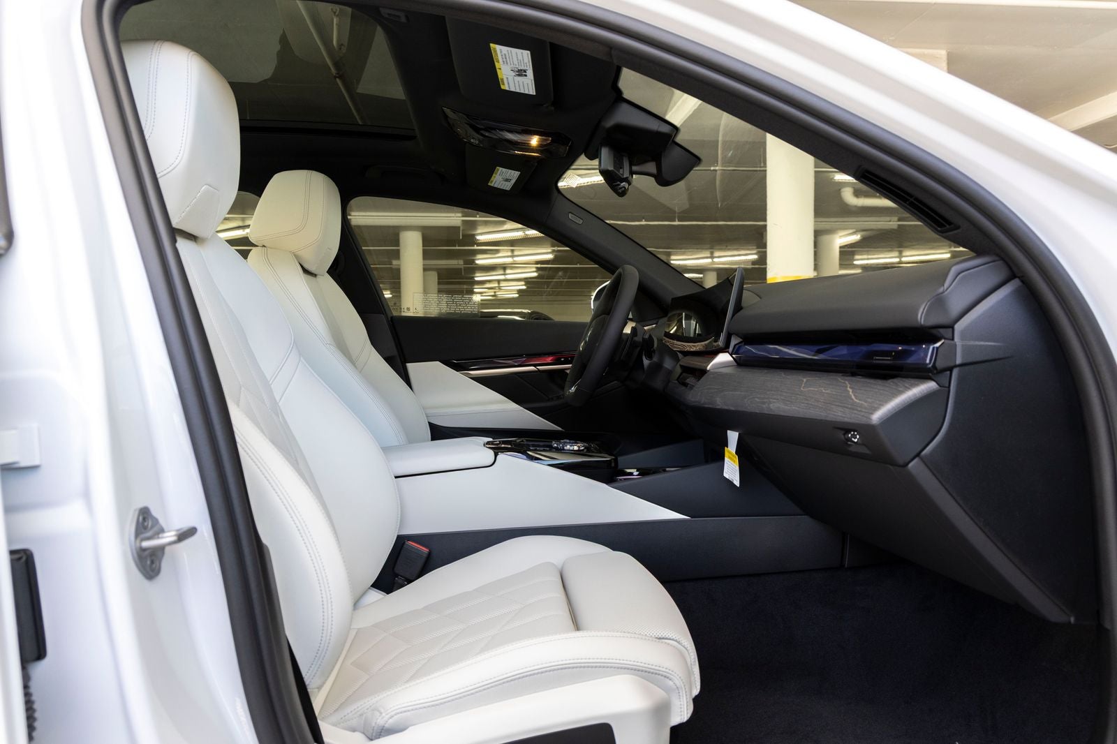 2027 BMW 5 Series 530i