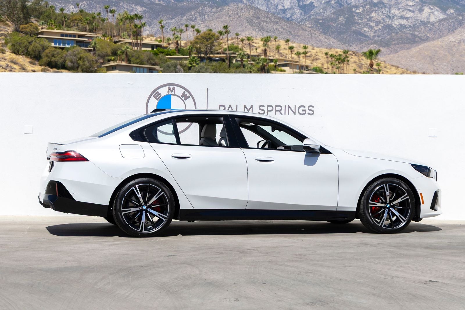 2027 BMW 5 Series 530i